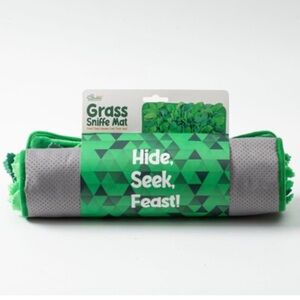Dog Grass Sniffing Mat / Feeder